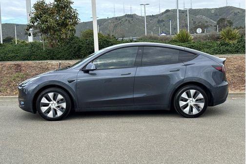 2020 Tesla Model Y Long Range Dual Motor All-Wheel Drive