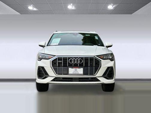 2020 Audi Q3 45 S line Premium