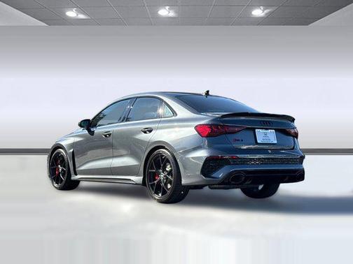 2023 Audi RS 3 TFSI quattro S tronic