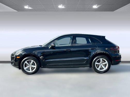 2017 Porsche Macan AWD