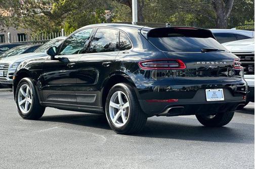 2017 Porsche Macan AWD
