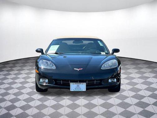 2005 Chevrolet Corvette Base