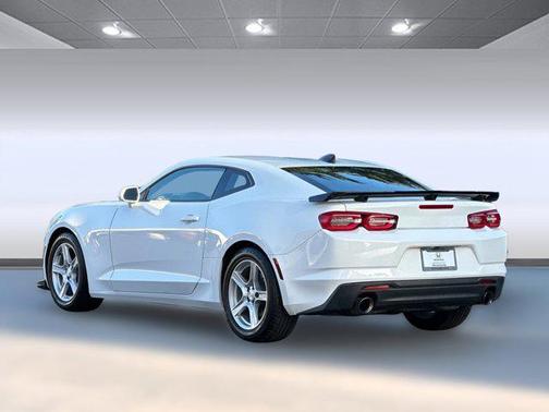 2021 Chevrolet Camaro 2LT