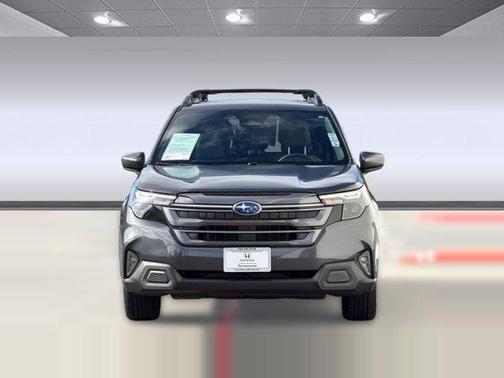 2025 Subaru Forester Hybrid Premium