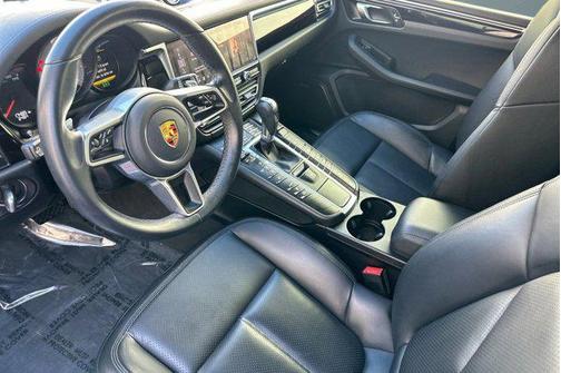 2021 Porsche Macan S
