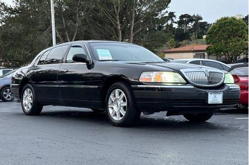 2007 Lincoln Town Car Executive L