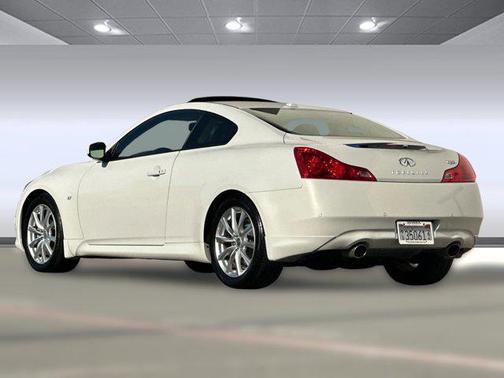 2014 INFINITI Q60 Journey