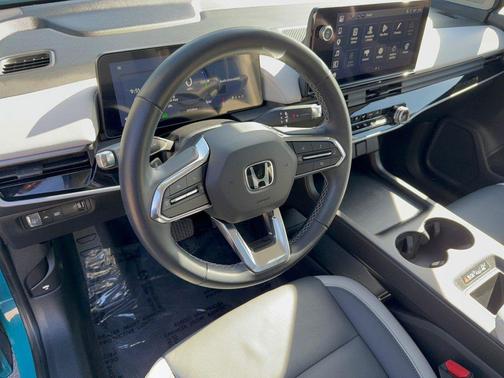 Green 2024 Honda Prologue Touring