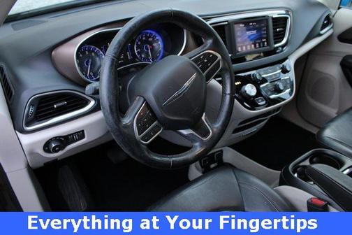 2018 Chrysler Pacifica Touring-L
