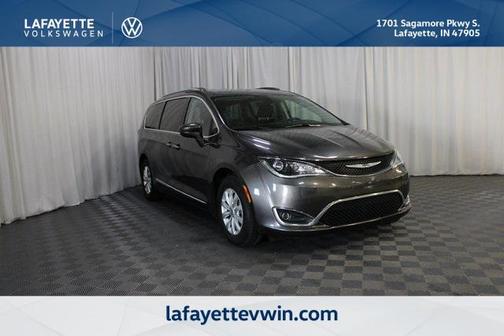 2018 Chrysler Pacifica Touring-L
