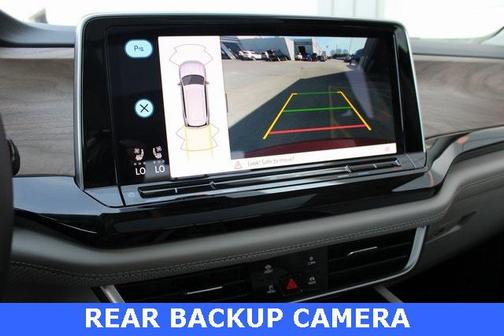 2025 Volkswagen Atlas 2.0T SE w/Technology 4MOTION