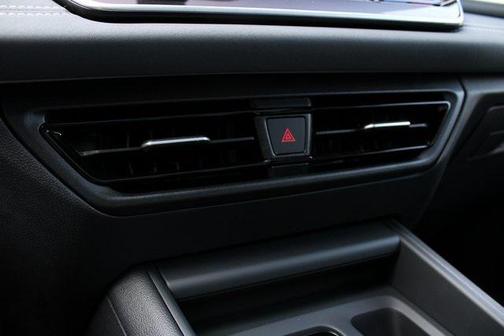 2025 Volkswagen Tiguan 2.0T SE R-Line Black 4MOTION