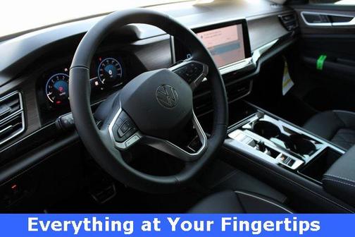 2025 Volkswagen Atlas 2.0T SEL Premium R-Line 4MOTION