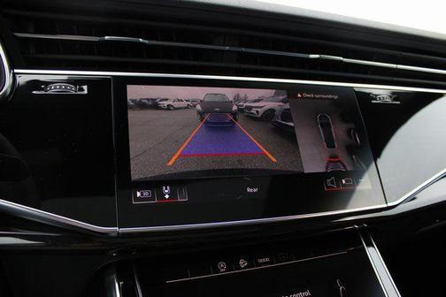 Mythos Black Metallic 2025 Audi Q8 55 Premium