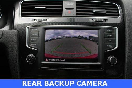 2016 Volkswagen Golf GTI 2.0T SE 4-Door