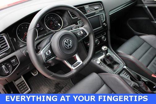 2016 Volkswagen Golf GTI 2.0T SE 4-Door