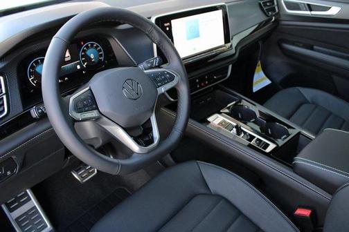 2026 Volkswagen Atlas Cross Sport 2.0T SEL