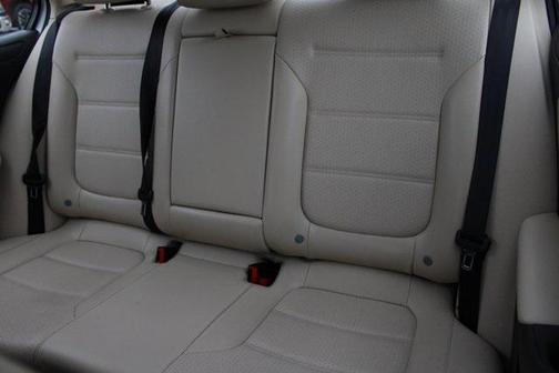 2014 Volkswagen Jetta Auto SE