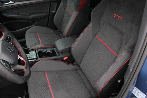 Slate 2026 Volkswagen Golf GTI 2.0T SE DSG