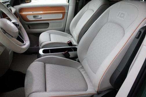 2025 Volkswagen ID. Buzz 1st Edition with 4MOTION