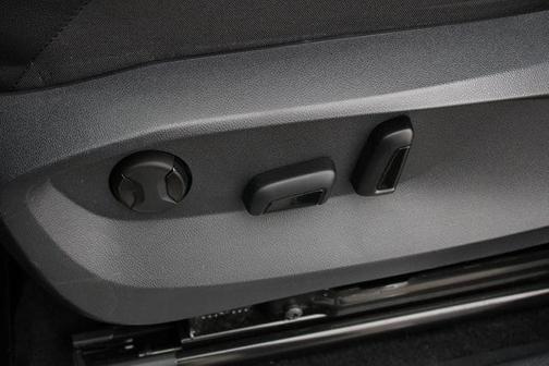 2023 Volkswagen Tiguan 2.0T SE R-Line Black 4MOTION