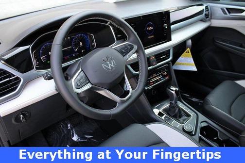 2025 Volkswagen Taos 1.5T SEL