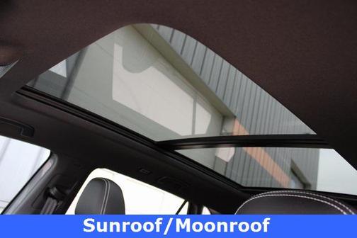 2025 Volkswagen Atlas Cross Sport 2.0T SEL