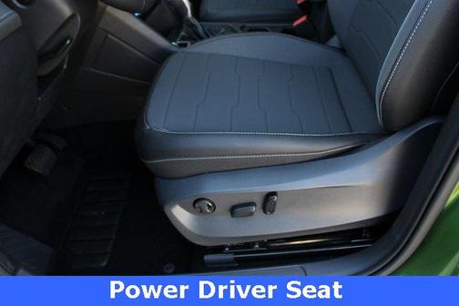 2025 Volkswagen Taos 1.5T SE Black