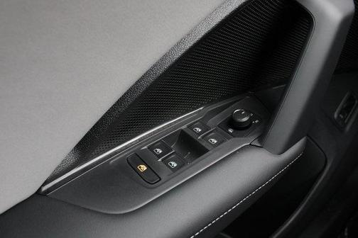 2026 Volkswagen Tiguan 2.0T SE R-Line Black 4MOTION