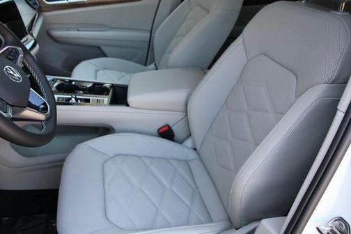 2026 Volkswagen Atlas 2.0T SE w/Technology 4MOTION