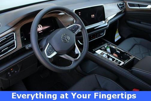 2026 Volkswagen Atlas 2.0T SE w/Technology 4MOTION