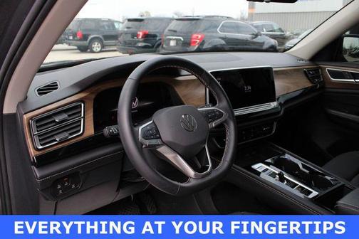 2024 Volkswagen Atlas 2.0T SE w/Technology 4MOTION