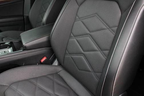 2024 Volkswagen Atlas 2.0T SE w/Technology 4MOTION