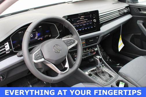 Platinum 2026 Volkswagen Jetta 1.4T SE