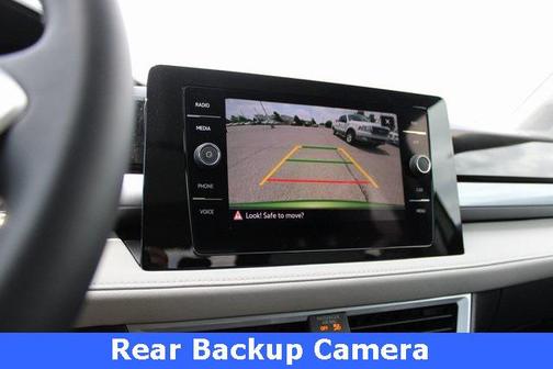 2025 Volkswagen Taos 1.5T SEL