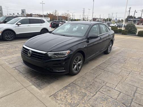2019 Volkswagen Jetta 1.4T R-Line