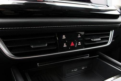 2025 Volkswagen Atlas 2.0T SE w/Technology 4MOTION