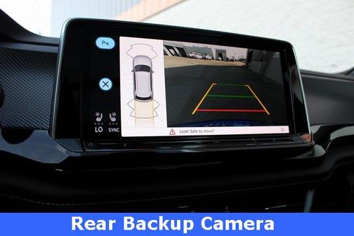 2025 Volkswagen Atlas Cross Sport 2.0T SEL