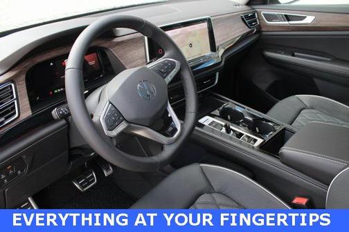 2025 Volkswagen Atlas 2.0T SEL Premium R-Line 4MOTION