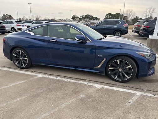 2019 INFINITI Q60 3.0T LUXE