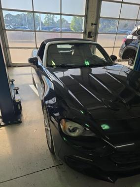 2019 FIAT 124 Spider Base