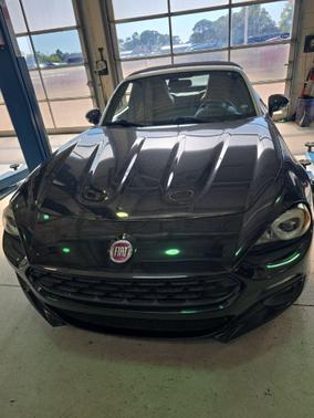 2019 FIAT 124 Spider Base