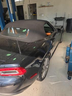 2019 FIAT 124 Spider Base