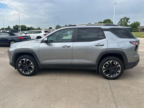 Sterling Gray Metallic 2025 Chevrolet Equinox 1LT