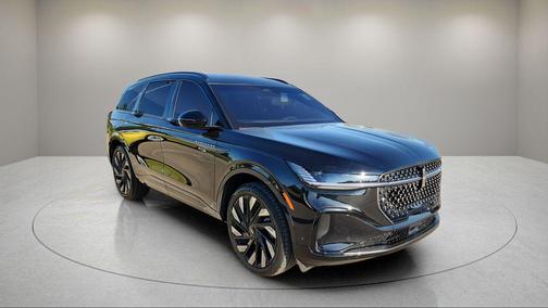 2024 Lincoln Nautilus Reserve