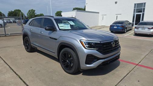 2026 Volkswagen Atlas Cross Sport 2.0T SEL