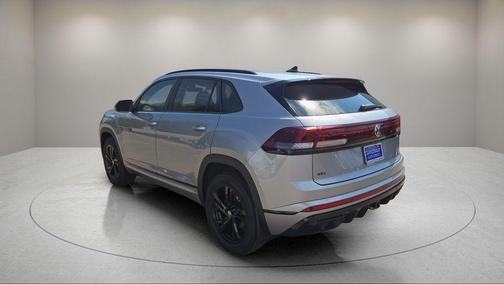 2026 Volkswagen Atlas Cross Sport 2.0T SEL