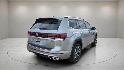 2026 Volkswagen Atlas 2.0T SEL Premium R-Line 4MOTION