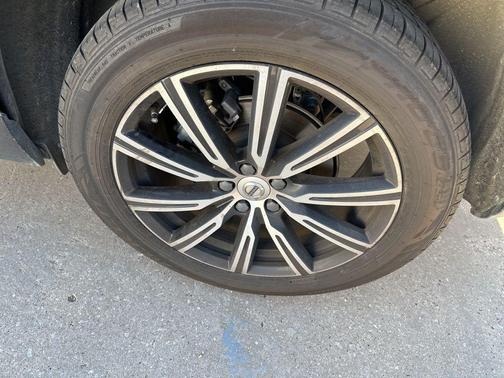 2020 Volvo XC60 T5 Inscription