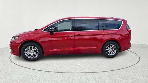 2025 Chrysler Pacifica L